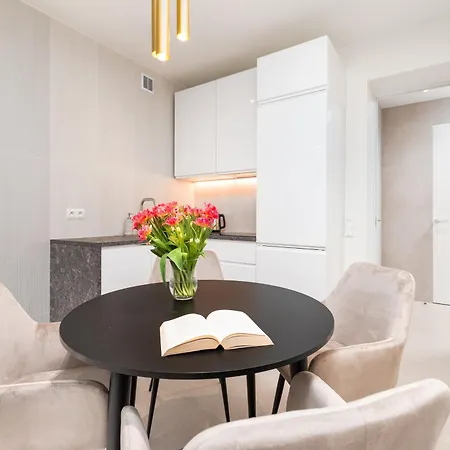 Apartament Krucza By Your Freedom Varšava Exteriér fotografie